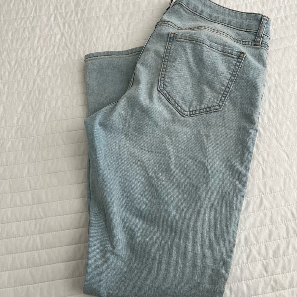 Old Navy Light Wash Super Skinny jeans
